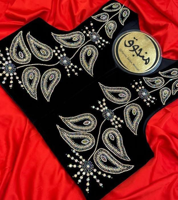 سخمه مخمل کتابی سنگ دوزی شده طرح پرستو-مشکی-مخمل