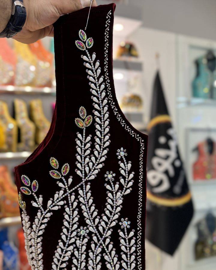 سخمه مروارید دوزی مدل آنیا برند منجوق