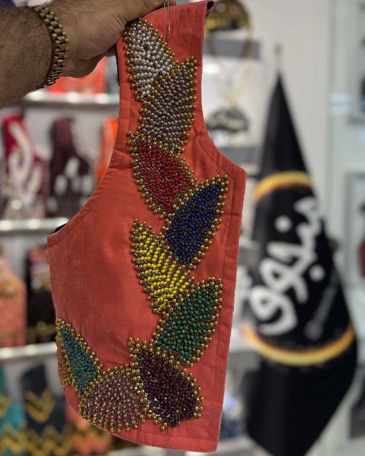 سخمه حاشیه دوزی مدل برگ رنگی منجوق