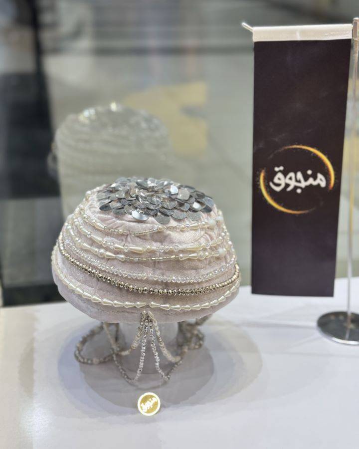 کلاه کردی برند منجوق مدل درنا